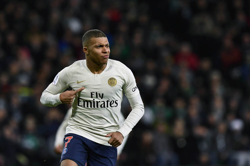 奇兵！巴洛半场10中7高效拿下16分3板1助2断 次节13分